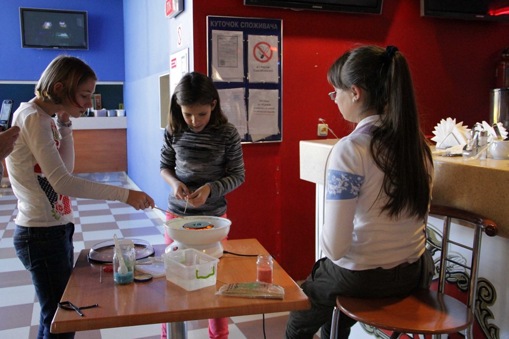 Taller de creación de algodón de azúcar - 4